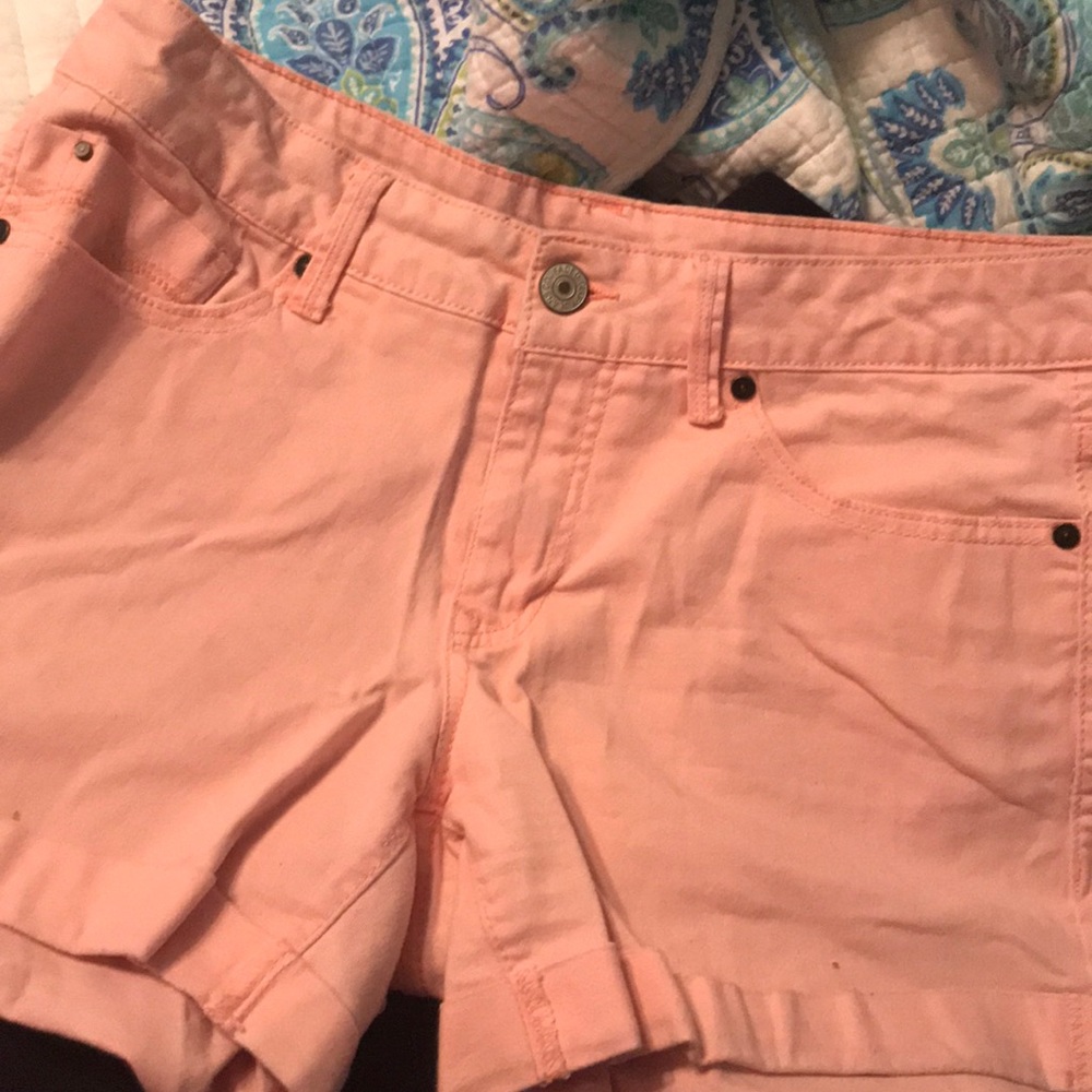 Cargo shorts!!